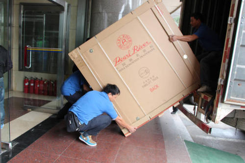 淮滨钢琴贵重工艺品无忧运